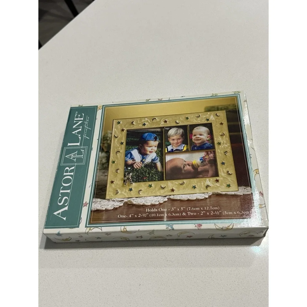 Astor Lane Multi Photo Frame Silver Metal Yellow‎ Enamel Baby Bear NEW In Box